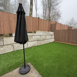 LED Solar Patio Umbrella 