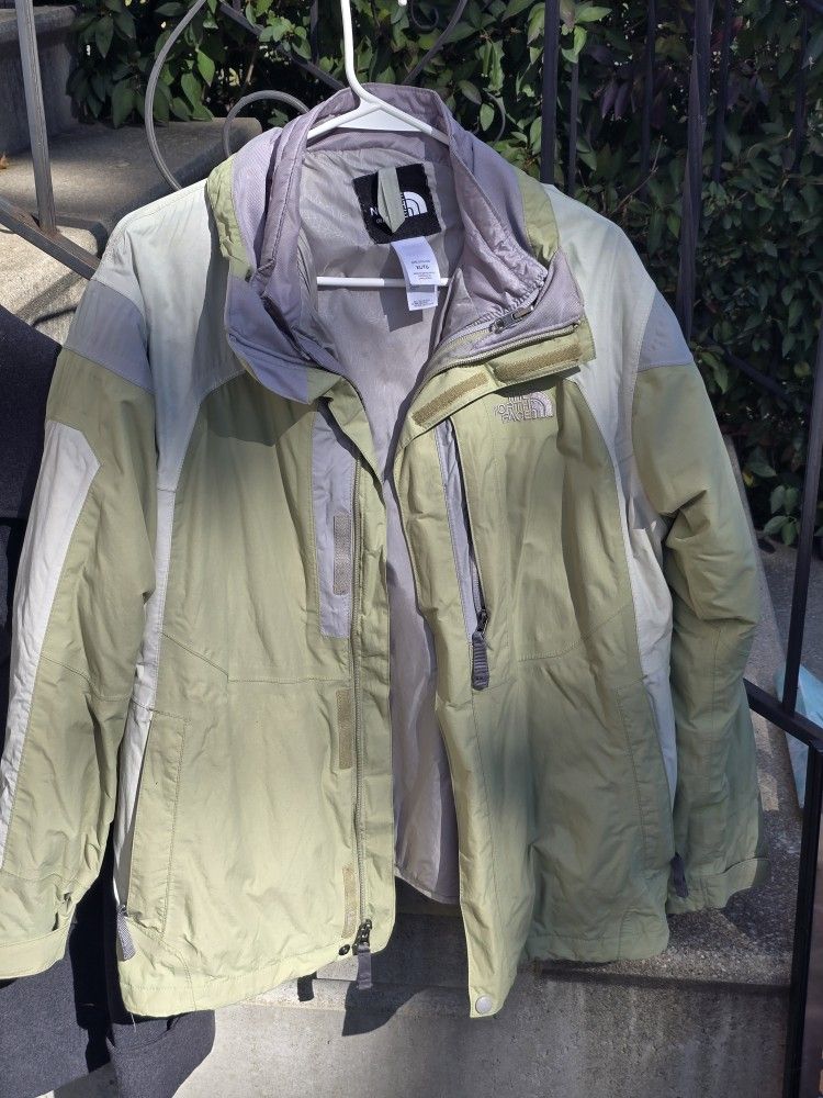 GIRLS NORTHFACE JACKET XL GREE