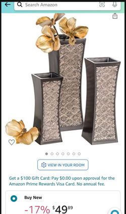 3 Beautiful vases