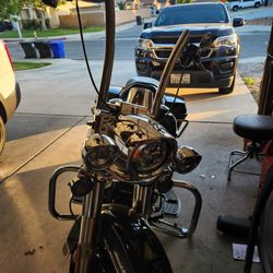 2018 Harley Davidson FLHR Road King