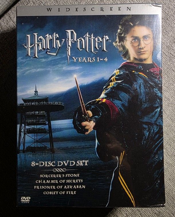 Harry Potter: Years 1-4 8-disc DVD box set *New*