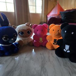 Plushie Lot