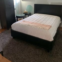 Crate and Barrel 4-piece Bedroom Set