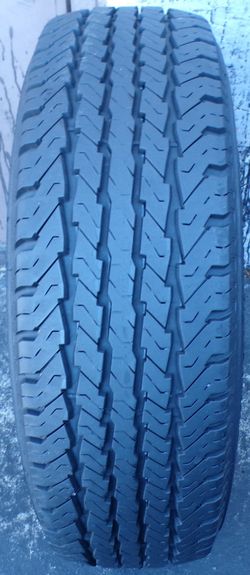 1- Goodyear Wrangler LT 225-75-16