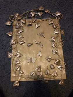 Magnetic Board Garden Theme with 6 Bug magnets