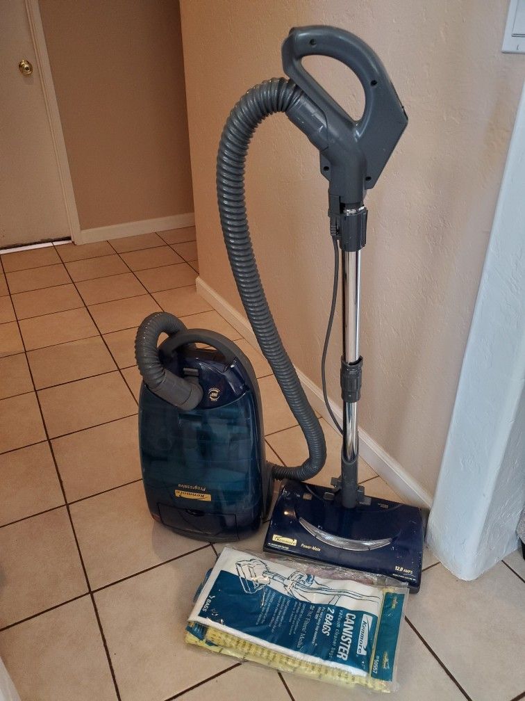 Kenmore Canister Vacuum for Sale in Temecula, CA OfferUp