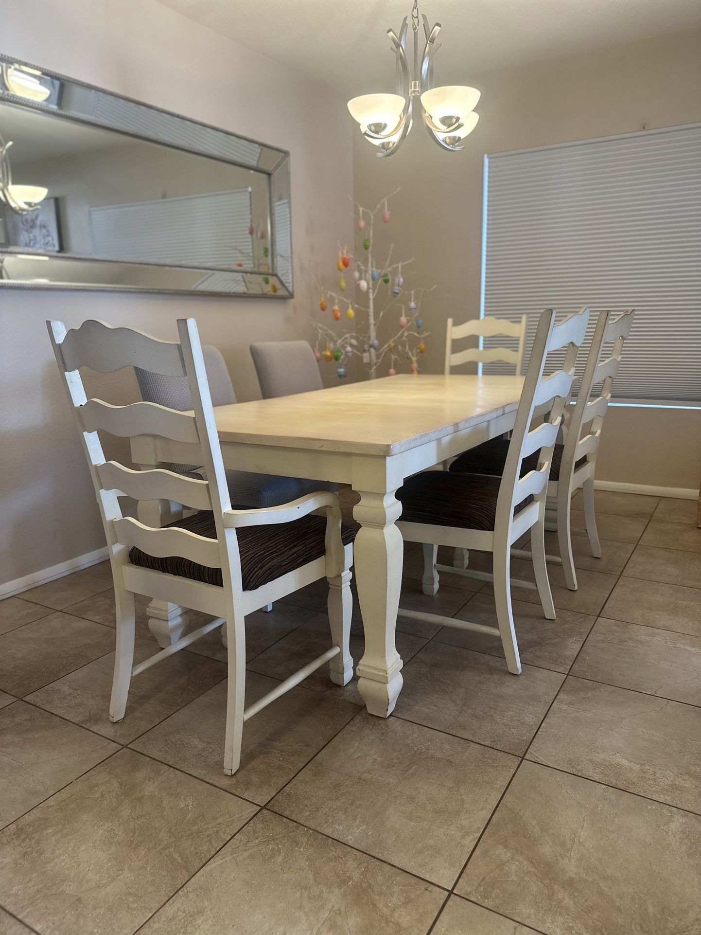 FREE Solid Wood Kitchen Table with 6 Chairs for Sale in Chandler, AZ - OfferUp