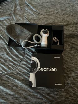 Samsung Gear 360 camera