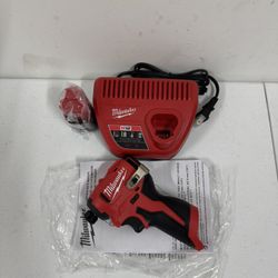 MILWAUKEE M12 12V Lithium-Ion Subcompact Brushless Cordless 1/4 in. Hex Impact Driver With Battery &Charger