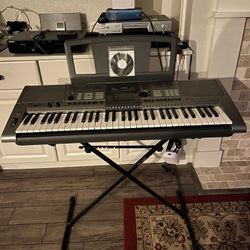 Yamaha Keyboard