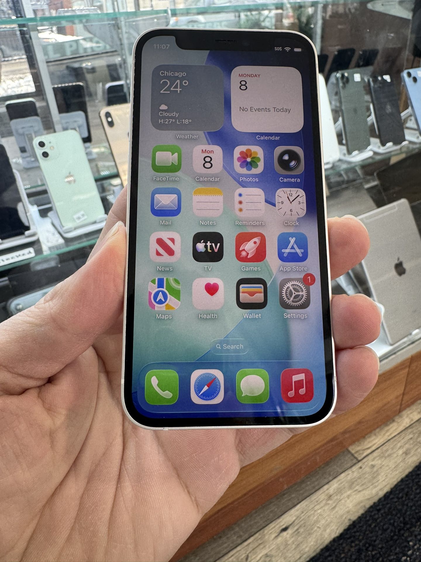 Very Good Unlocked iPhone 12 Mini - White - Desbloqueado