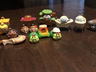 73 TSUM TSUM WITH SETS (2 pairs with doubles) good condition