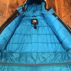 Winter Jacket North Face Size XL 18-20  Youth 