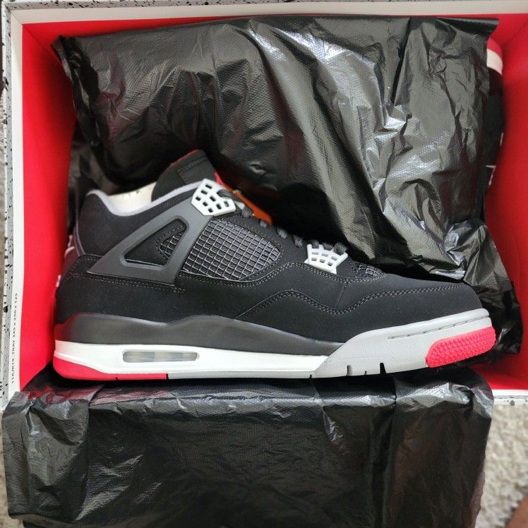 Air Jordan 4 Retro