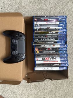 Black Ps5 controller+Games
