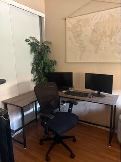 Desk & Chair