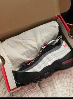 air max 95s size 7y