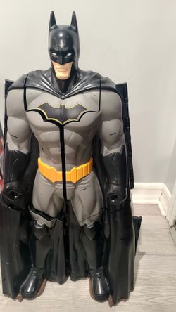BATMAN BAT-TECH BAT CAVE SET 33 inches