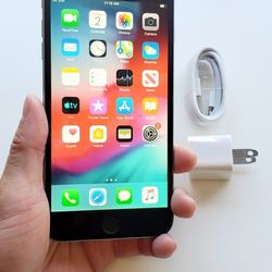 iPhone 6 Plus - UNLOCKED - Like New 