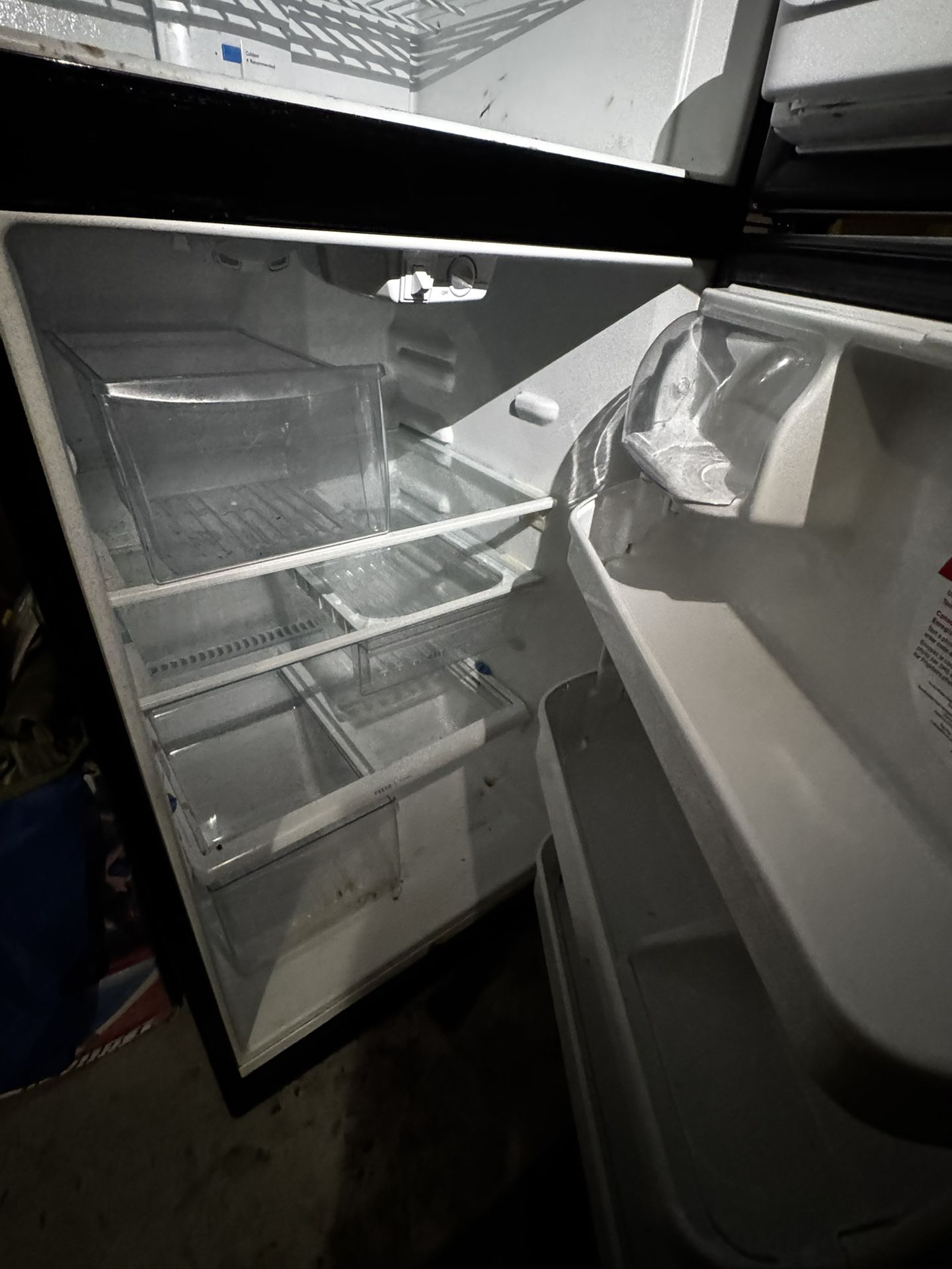 Refrigerator