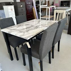 5 Pieces Table Set