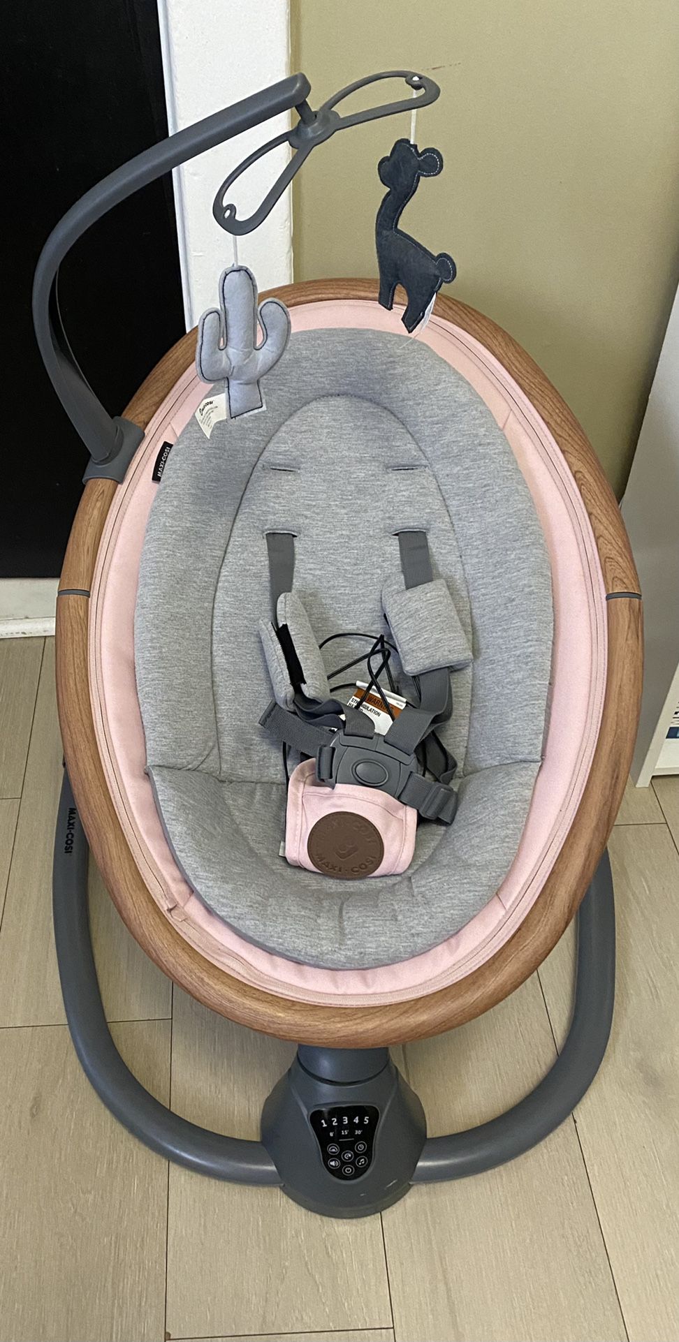Maxi-Cosi Cassia Baby Swing Essential Blush