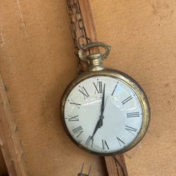 United Wall Hanging Clock Mid Century 