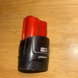 Milwaukee M12 1.5 Battery 