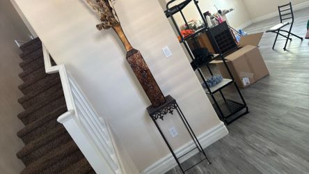 Decorative antique style vase