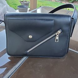 Black Purse