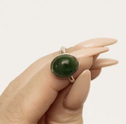 Size 6 Authentic sterling silver jade minimalist ring 