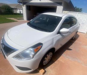 2017 Nissan Versa