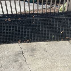 Heavy duty wire shelving