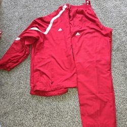 Adidas Sweatsuits red or black