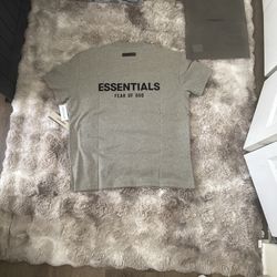 Essentials tee shirt
