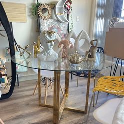 Black Friday & Thanksgiving Sale: Gold Round Dining Table