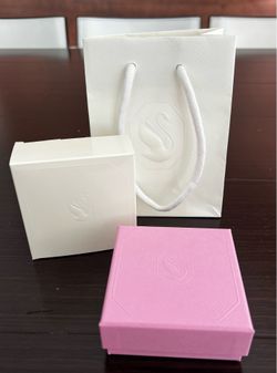 Swarovski box