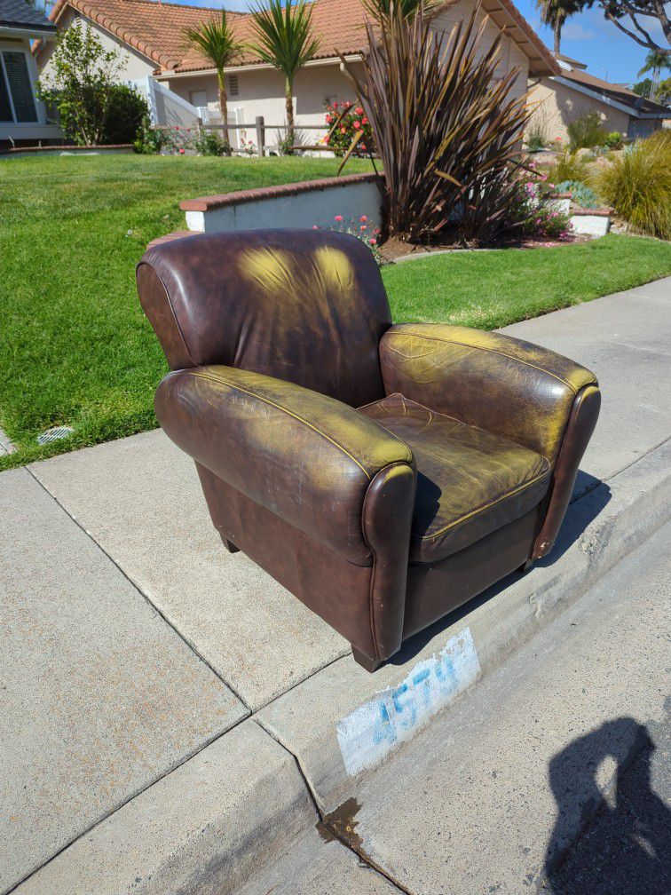Free Oversized Leather Chair