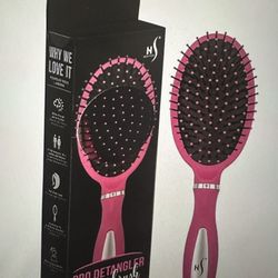 Detangler Brush