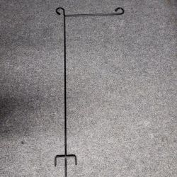Garden Flag Hanger