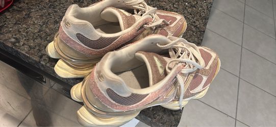 New balance 9060