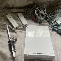 Nintendo Wii Console And Games