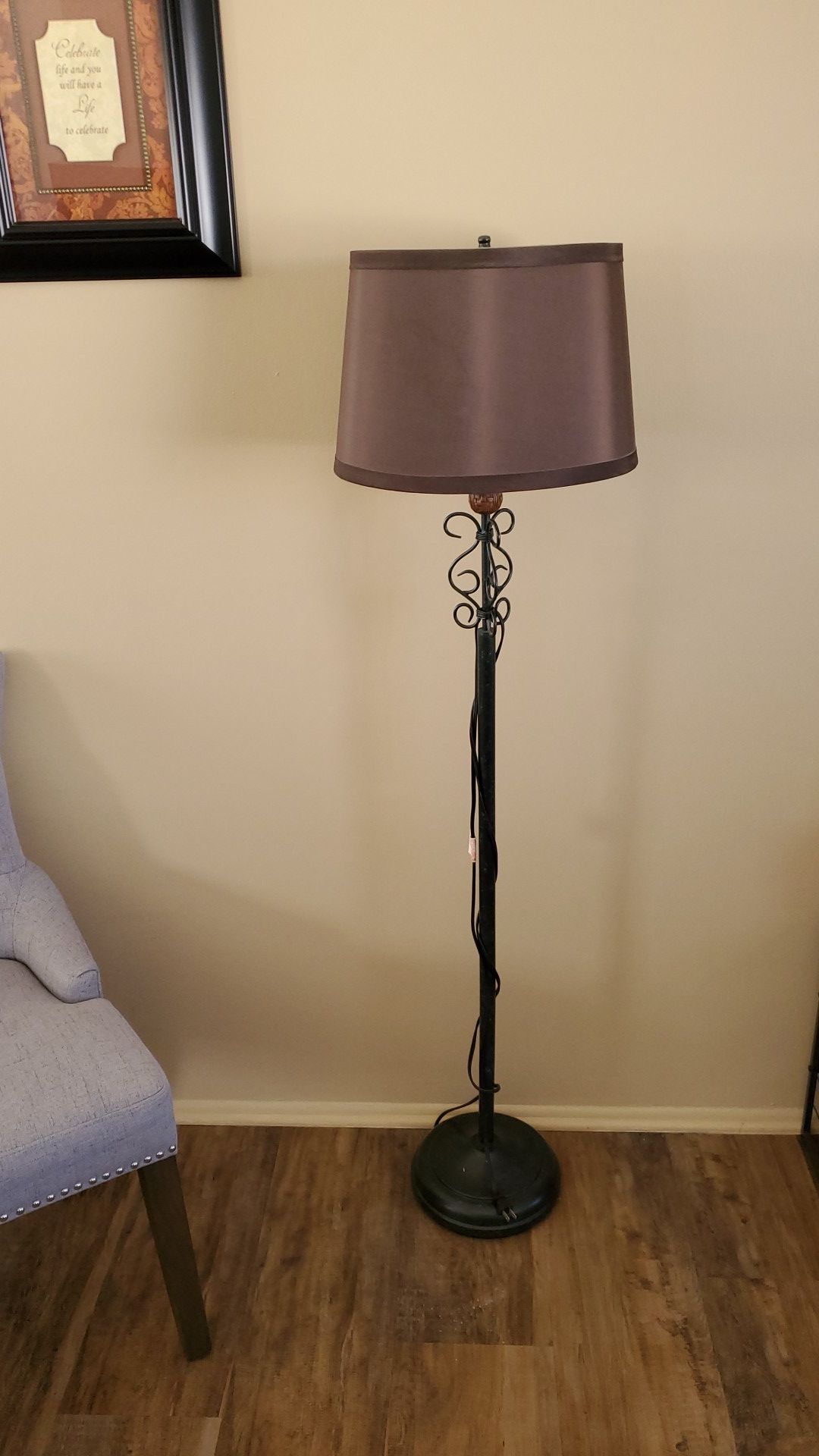 Floor lamp