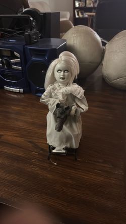 Halloween decor