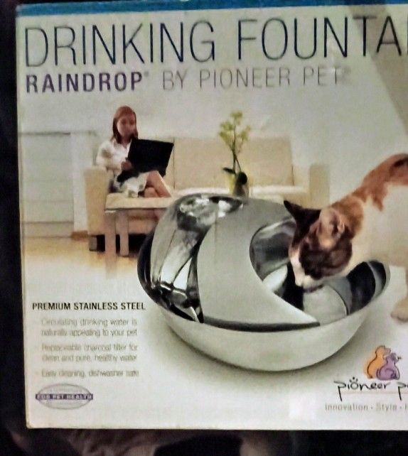 Pioneer Pet Drinking Fountain