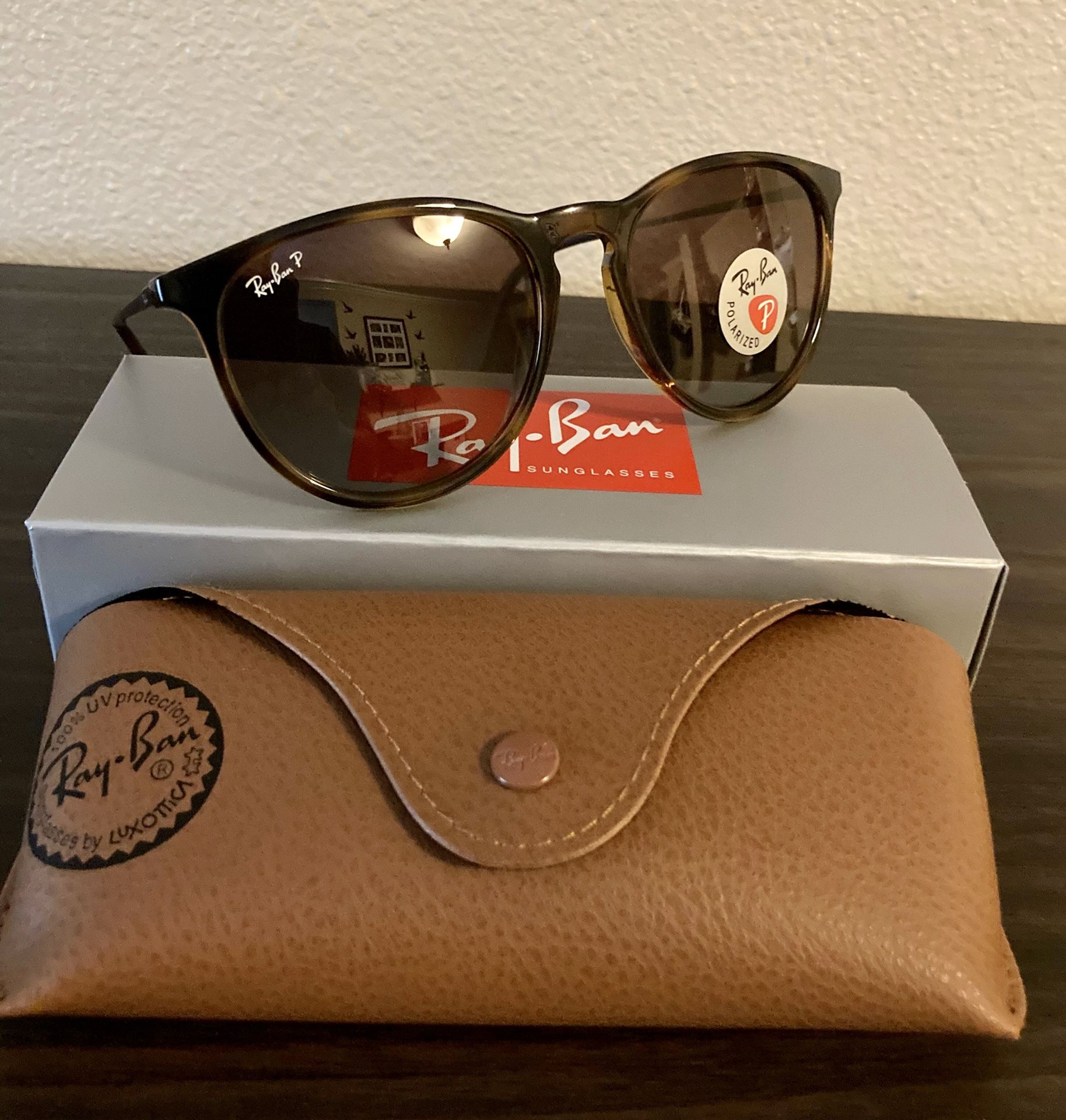 New RayBan Polarized Érica Sunglasses With Original RayBan Packaging 