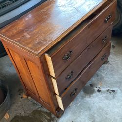 Old School  3 Drawer Dresser