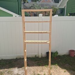 Shelf/ plant stand thing