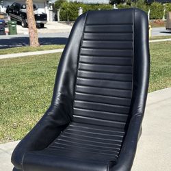 Retro Classic racing seat