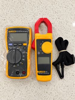 Fluke 116/323 HVAC Multimeter & Clamp Meter Combo Kit ā NEW